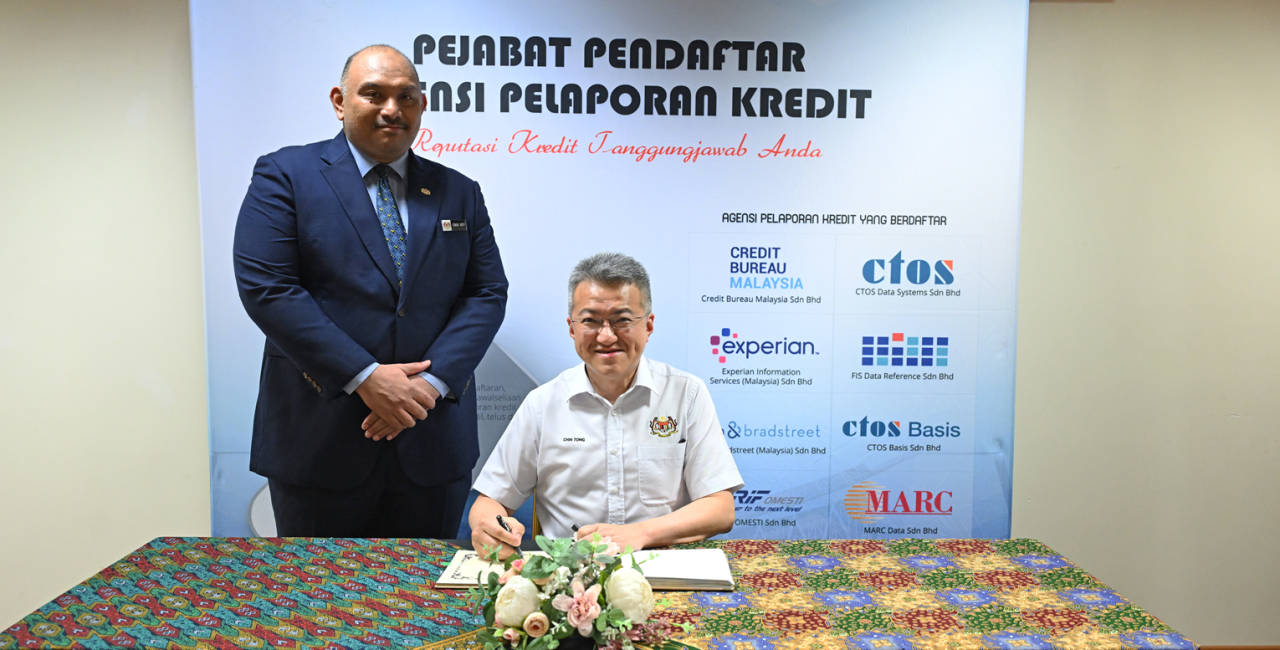 Sesi Lawatan dan Taklimat Kepada YB Tuan Liew Chin Tong, Timbalan Menteri Kewangan Baharu ke Pejabat Pendaftar Agensi Pelaporan Kredit 