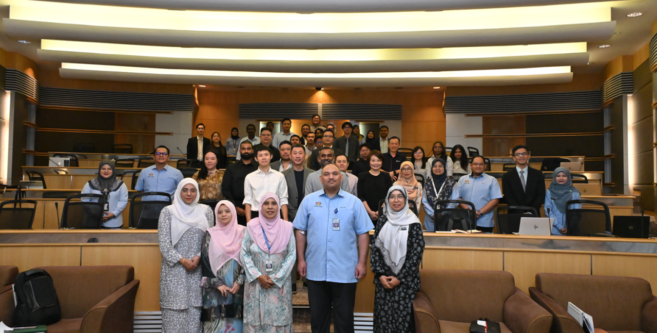Sesi Taklimat Kepada Agensi Pelaporan Kredit Mengenai Entiti Infrastruktur Maklumat Kritikal Negara